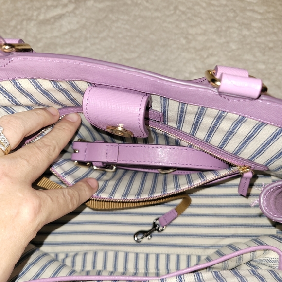 Beautiful purple Dooney and Bourke purse - Picture 6 of 8